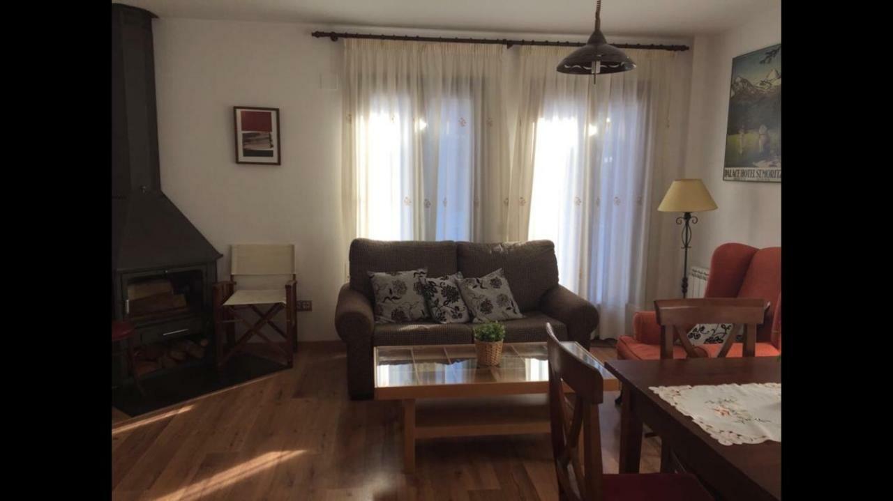 Pey De Kasares De Apartment *